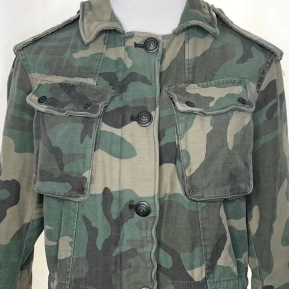 NWT FREE PEOPLE Not Your Brother's Green Camo Print Surplus Jacket sz small - Picture 3 of 15